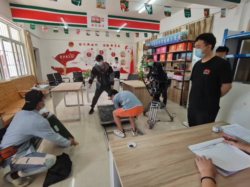 追星女孩心理学分析报告：东平县广告片拍摄公司揭秘饭圈应援式传播逻辑